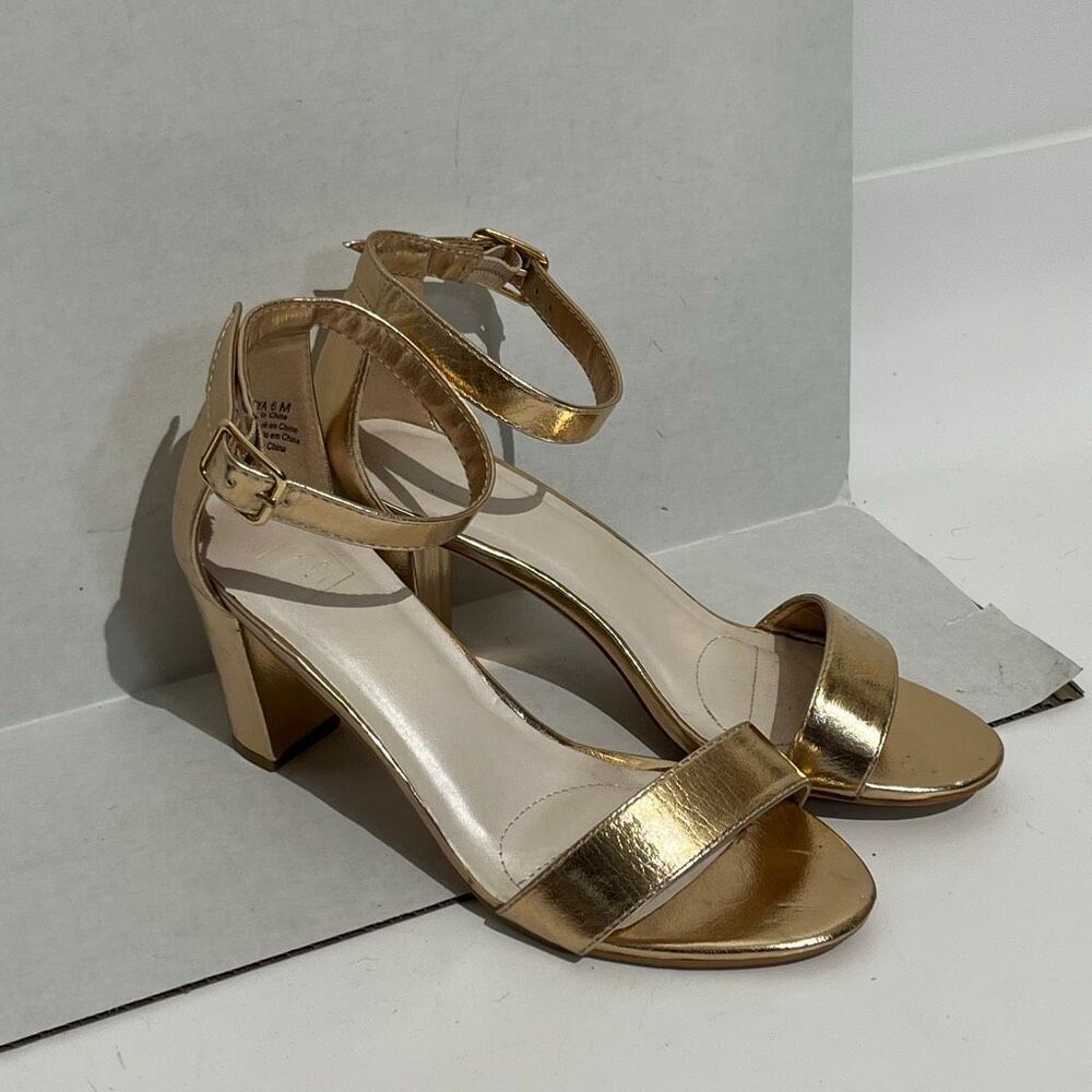 DB Studio Arya Womens Metallic‎ Gold Block Heel Ankle Strap Sandals Size 8M